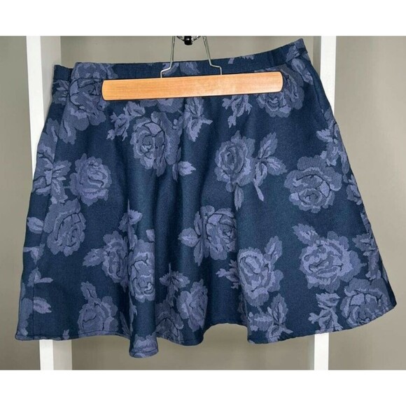Abercrombie & Fitch Skirt Womens Medium Blue Floral A Line Zipper Mid Rise NEW - Picture 1 of 6